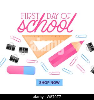 Realistische Cartoon Illustration mit Radiergummi, Clips, Lineal und rosa Farbe Bleistift. Die Schule liefert vektor design. Zitat erster Tag in der Schule Stock Vektor