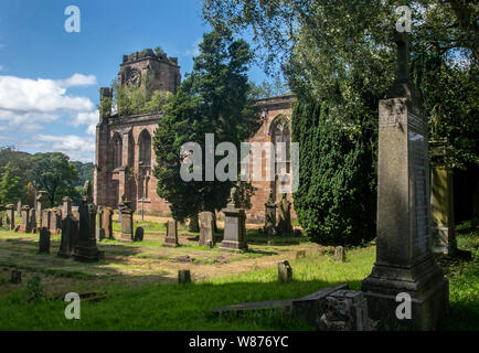 East Dunbartonshire, Schottland, Großbritannien. 13. Juli 2019: Die hohe Kirk von Campsie im Lennoxtown. Stockfoto