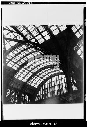 Halle DACH DETAIL. - Pennsylvania Station; 18. Historischer amerikanischer Gebäude Umfrage, Edward Popko, Fotograf 1965, CONCOURSE DACH DETAIL. - Pennsylvania Station, 370 Seventh Avenue, West 31, 30 - 33 Straßen, New York, New York County, NY Stockfoto