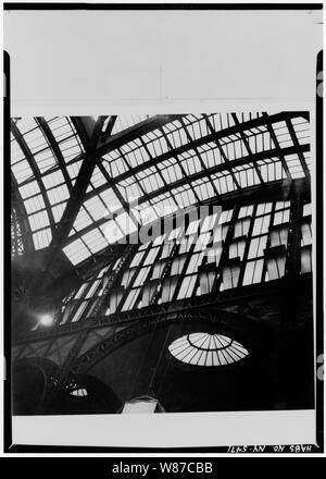 Halle DACH DETAIL. - Pennsylvania Station; 16. Historischer amerikanischer Gebäude Umfrage, Edward Popko, Fotograf 1965, CONCOURSE DACH DETAIL. - Pennsylvania Station, 370 Seventh Avenue, West 31, 30 - 33 Straßen, New York, New York County, NY Stockfoto