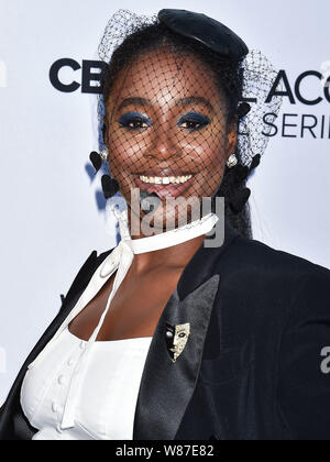 Beverly Hills, Vereinigte Staaten. 07 Aug, 2019. BEVERLY HILLS, LOS ANGELES, Kalifornien, USA - 07 AUGUST: Schauspielerin Kirby Howell-Baptiste kommt an der Los Angeles Premiere von CBS All Access'' Warum Frauen Töten' im Wallis Annenberg Center für Darstellende Künste am 7. August 2019 in Beverly Hills, Los Angeles, Kalifornien, Vereinigte Staaten. (Quelle: Bild Presse Agentur/Alamy leben Nachrichten Stockfoto