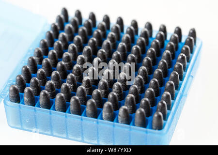 Jagd Kassetten in einer Kunststoffbox. Bullet Aufbewahrungsbox. Stockfoto