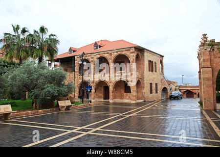 Die Straße in Batroun, Libanon Stockfoto