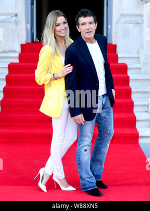 Nicole Kimpel und Antonio Banderas an den Schmerz und die Herrlichkeit Premiere im Somerset House in London. Stockfoto