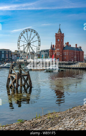 Blick auf die Bucht von Cardiff in Wales, Großbritannien Stockfoto