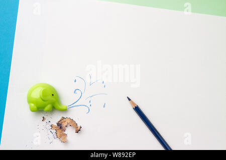 Das Konzept des Naturschutzes - Wasser, Fauna, Flora, Tiere, Bäume Stockfoto