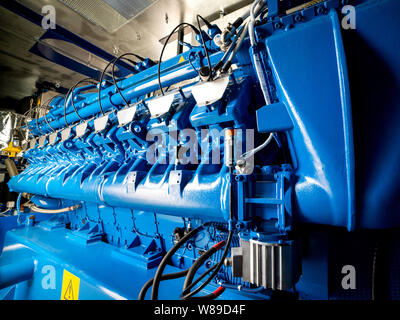 Motor des BHKW. Diesel- und industriellen elektrischen Generator. Alternative Energie für die Industrie. Stockfoto