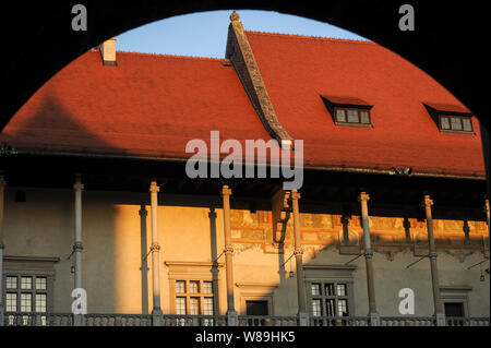 Renaissance Innenhof der Gotik Renaissance Königsschloss Wawel in Krakau Altstadt aufgeführt von der UNESCO zum Weltkulturerbe in Krakau, Polen. September 1. Stockfoto