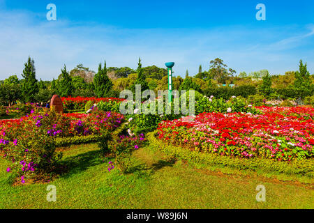 DALAT, VIETNAM - 13. MÄRZ 2018: Dalat Flower Garden Park in der Stadt Da Lat in Vietnam. Stockfoto
