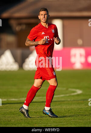 Tegernsee, Deutschland. 8. August, 2019. Rottach Egern, Deutschland. 08 Aug, 2019. Lucas HERNANDEZ (FCB 21) ganze Figur, Aktion, single Bild, Single Action in das Spiel FC BAYERN MÜNCHEN - FC ROTTACH-EGERN in den Trainings Camp 1. Deutschen Fußball-Bundesliga, Rottach-Egern, Tegernsee, August 08, 2019 Saison 2018/2019, FCB, Kredit: Peter Schatz/Alamy leben Nachrichten Stockfoto