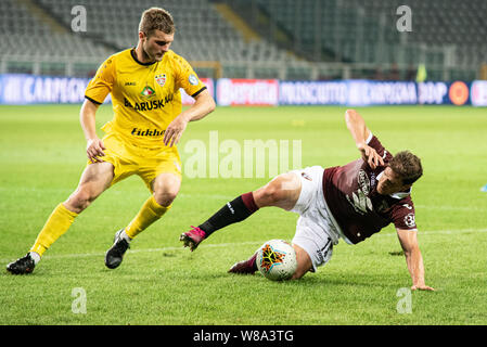 Cristan Ansaldi von Torino FC in Aktion während der UEFA Europa League dritte Qualifying Runde Fußballspiel zwischen Torino FC und Shakhtyor Soligorsk. Stockfoto