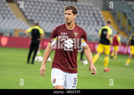 Cristan Ansaldi von Torino FC in Aktion während der UEFA Europa League dritte Qualifying Runde Fußballspiel zwischen Torino FC und Shakhtyor Soligorsk. Stockfoto