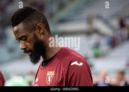 Turin, Italien. 08 Aug, 2019. Nicolas Nkoulou während der UEFA Europa League dritte Qualifying Runde Fußballspiel zwischen Torino FC und Shakhtyor Soligorsk. Torino FC gewann 5-0 gegen Shakhtyor Soligorsk im Stadio Olimpico Grande Torino in Italien Turin, 8. August 2019 (Foto von Alberto Gandolfo/Pacific Press) Quelle: Pacific Press Agency/Alamy leben Nachrichten Stockfoto