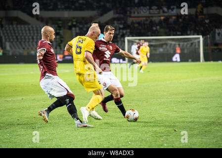 Turin, Italien. 08 Aug, 2019. Cristan Ansaldi von Torino FC in Aktion während der UEFA Europa League dritte Qualifying Runde Fußballspiel zwischen Torino FC und Shakhtyor Soligorsk. Torino FC gewann 5-0 gegen Shakhtyor Soligorsk im Stadio Olimpico Grande Torino in Italien Turin, 8. August 2019 (Foto von Alberto Gandolfo/Pacific Press) Quelle: Pacific Press Agency/Alamy leben Nachrichten Stockfoto