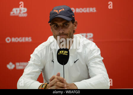 Montreal, Quebec, Kanada. 8 Aug, 2019. RAFAEL NADAL spricht mit den Medien in der Rogers Cup Turnier in Montreal, Kanada. Quelle: Christopher Abgabe/ZUMA Draht/Alamy leben Nachrichten Stockfoto