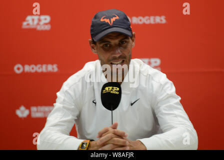 Montreal, Quebec, Kanada. 8 Aug, 2019. RAFAEL NADAL spricht mit den Medien in der Rogers Cup Turnier in Montreal, Kanada. Quelle: Christopher Abgabe/ZUMA Draht/Alamy leben Nachrichten Stockfoto