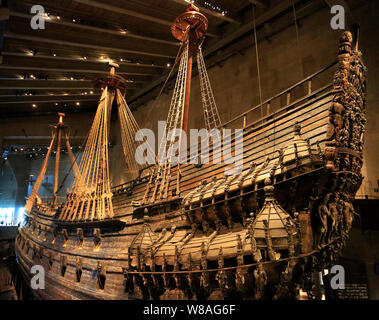 Das Vasa Museum in Stockholm, Schweden zeigt die Vasa, ein vollständig erholt aus dem 17. Jahrhundert Schiff Stockfoto