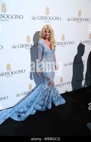 Schwedische Model und Schauspielerin Victoria Silvstedt stellt auf der De Grisogono Partei während des 69. Filmfestival in Cannes Cannes, Frankreich, 17. Mai 2016. Stockfoto