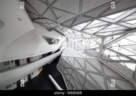 Innenansicht der Guangzhou Opera House von Iraqi-British Architektin Zaha Hadid in Guangzhou Stadt entworfen, die südchinesische Provinz Guangdong, 16. Mai Stockfoto