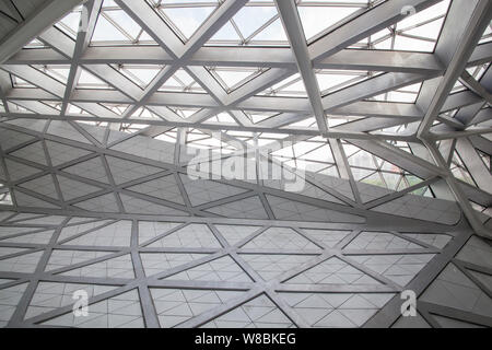 Innenansicht der Guangzhou Opera House von Iraqi-British Architektin Zaha Hadid in Guangzhou Stadt entworfen, die südchinesische Provinz Guangdong, 16. Mai Stockfoto