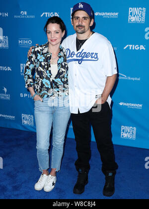 Los Angeles, USA. 08 Aug, 2019. LOS ANGELES, Kalifornien, USA - AUGUST 08: Kimberly Williams-Paisley und Ehemann/Sänger Brad Paisley kommen an Clayton's Kershaw 7. Jährliche Ping Pong 4 Zweck Fundraiser im Dodger Stadium am 8. August 2019 in Los Angeles, Kalifornien, Vereinigte Staaten. (Foto von Xavier Collin/Image Press Agency) Quelle: Bild Presse Agentur/Alamy leben Nachrichten Stockfoto