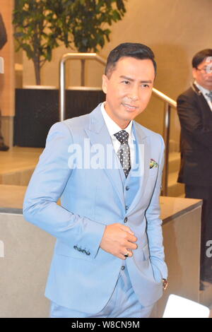 Hong Kong Darsteller Donnie Yen Posen an der BMW Hong Kong Derby 2015 in Hongkong, China, 15. März 2015. Stockfoto