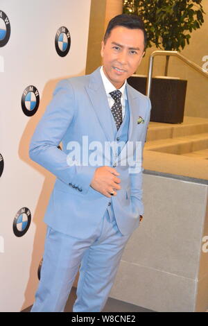 Hong Kong Darsteller Donnie Yen Posen an der BMW Hong Kong Derby 2015 in Hongkong, China, 15. März 2015. Stockfoto