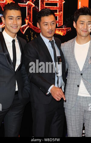 (Von links) Koreanische Schauspieler Choi Siwon, Hong Kong Schauspieler Shawn Yue und Koreanische Schauspieler Ji Jin-hee Pose bei der Premiere für ihren neuen Film "Helio Stockfoto
