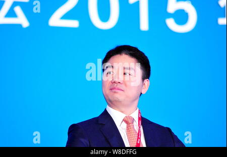 ------ Richard Liu Qiangdong, Vorsitzender und CEO von JD.com, besucht eine sub-forum während des Boao Forum für Asien Jährliche Konferenz 2015 in Qionghai Stadt, Stockfoto