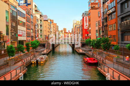 Osaka, Japan - 21 November 2018 - Dotonbori Fluss in Namba, Osaka, Kansai, Japan Stockfoto