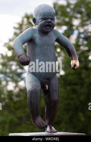 Oslo Norwegen - 22. Juni 2019: Skulptur der zornige junge in den Vigeland Park Stockfoto