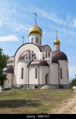 Kirche des Heiligen Glorreichen und All-Sovereign oberste Apostel Petrus und Paulus in der Gemeinde von Temryuk Sennoy, Bezirk, die Region Krasnodar, Russland Stockfoto