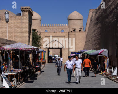 Ota-Gate, Stadtmauer, historischen Stadt Ichan Qala, Chiwa, Usbekistan, Asien, UNESCO Weltkulturerbe Stockfoto