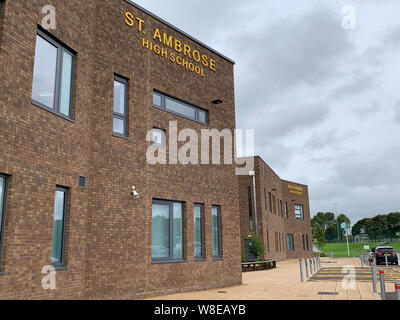 Der hl. Ambrosius und Buchanan High School Campus in Coatbridge, North Lanarkshire, wo Wasser und Boden Tests unter gesundheitlichen Bedenken durchgeführt wurde. Stockfoto