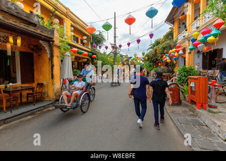 Hoi An, Vietnam: 9. Mai 2019 - Die antike Stadt ist ein beliebtes Touristenziel. Es ist ein Markt. Stockfoto