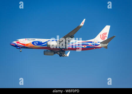 --FILE - eine Boeing 737-800 Passenger Jet der Air China bereitet sich auf den Internationalen Flughafen Shenzhen Baoan in Shenzhen City, South China Guang Stockfoto