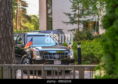 Us-Staatssekretär Michael R. Pompeo en Route zu einem Arbeitsfrühstück mit Präsident Donald J. Trumpf in Helsinki, Finnland am 16. Juli 2018. Stockfoto