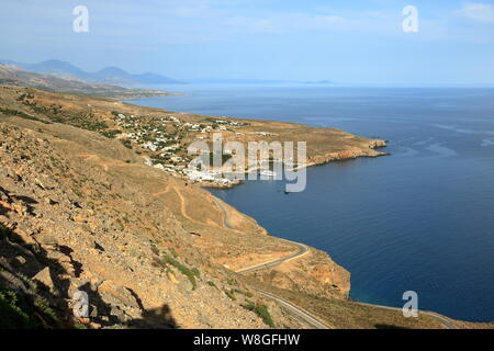 Die kleinen traditionellen Dorf Chora Sfakion, Sfakia, Chania, Kreta in Griechenland. Stockfoto