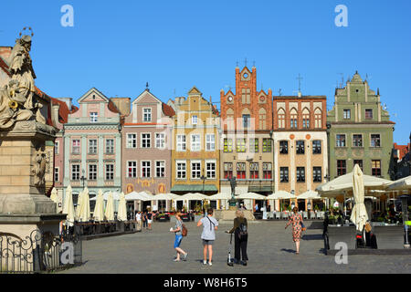 Poznan, Greatpoland, Polen - Juni 27, 2019: historische Gebäude auf dem Alten Marktplatz Stary Rynek von Poznan - Polen. Stockfoto
