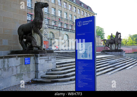 Zürich, Schweiz, 22. Mai 2019 - Ansicht von der Universität Zürich (UZH, Universität Zürich), Zürich, Schweiz. Es ist die größte Universität in S Stockfoto