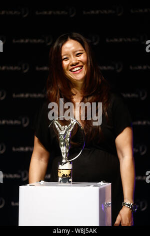 ------ Rentner chinesischen Tennis star Li Na Lächeln nach der Verleihung der Laureus World Sports Awards 2015 in Shanghai in Shanghai, China, 15 Apr. Stockfoto