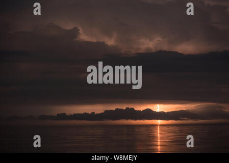 Sommer Urlaub - tolle Atmosphäre am Meer an der Küste des Schwarzen Meeres in Bulgarien - strahlender Sonnenschein, Sandstrände, schöne Bild Stockfoto