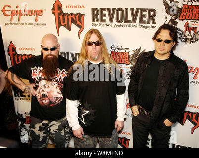 Kerry King, Jeff Hanneman und Dave Lombardo von Slayer kommt an der 1. jährlichen Epiphone Revolver Golden Gods Awards auf der Club Nokia am 7. April 2009 in Los Angeles. Stockfoto