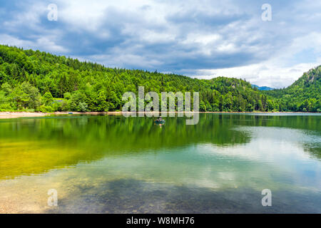 Nussensee See in Oberösterreich in der Nähe von Bad Ischl im Salzkammergut. Stockfoto