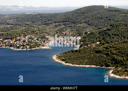 Dorf Sromorska in Kroatien auf der Insel Solta Stockfoto