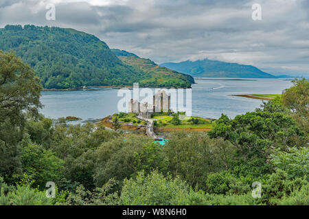 Eilean Donan Castle - mehrere Ansichten Stockfoto