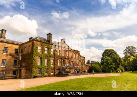 Erddig Halle ein historisches Herrenhaus aus dem 17. Jahrhundert in der Mitte des 18. Jahrhunderts Garten- und Parklandschaft in Shropshire überlebt ist einer der prächtigsten Häuser. Stockfoto