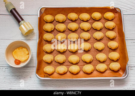 Ananas Torten oder Ananas Kuchen ist ein süßes traditionelle taiwanesische Gebäck. Stockfoto
