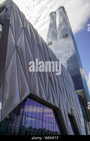 Der Schuppen, ein shape-shifting Performing Arts Center. Hudson Yards in der West Side von Manhattan ist ein Gebäude, dass sowohl kommerzielle enthält Stockfoto