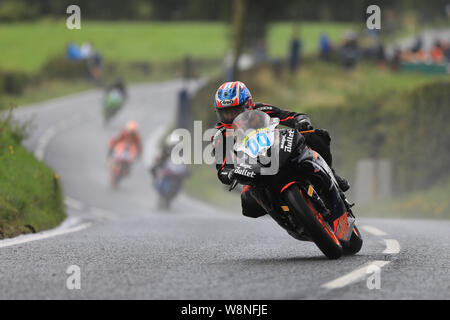 Stromkreis Dundrod, Belfast, Nordirland, Großbritannien. 10 August, 2019. Ulster Grand Prix Straße Rennen, Race Day; Patricia Fernandez (Yamaha) während die Supersport Rennen - Leitartikel nur mit der Credit: Aktion Plus Sport Bilder/Alamy Live News Credit: Aktion Plus Sport Bilder/Alamy leben Nachrichten Stockfoto